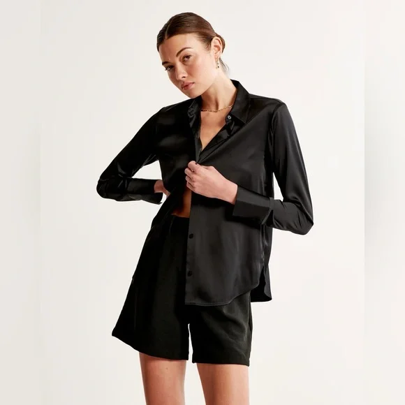 Abercrombie & Fitch Long-Sleeve Satin Button-Up Shirt - Picture 1 of 10